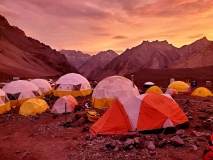 2-sid-plaza-de-mulas-camp-1