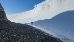 c-vinson-expedition-base-camp-21